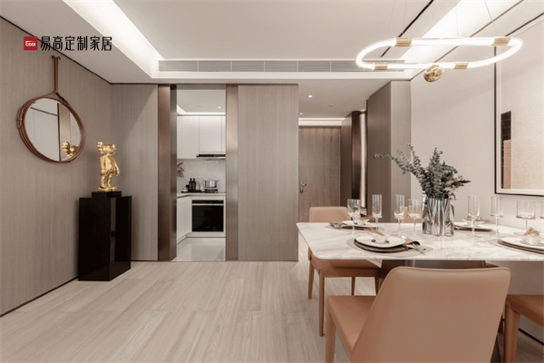 全屋定制的優(yōu)點(diǎn)在什么地方體現(xiàn)的比較明顯？